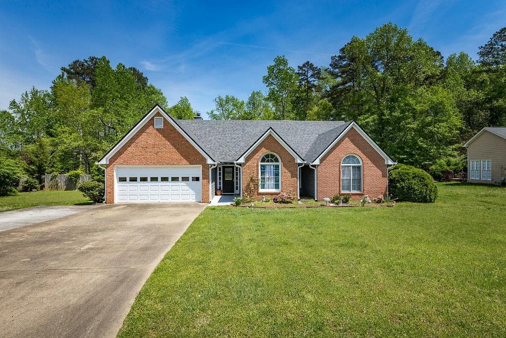 128 COURTLAND Circle, Powder Springs, GA 30127 — most recent listing photo