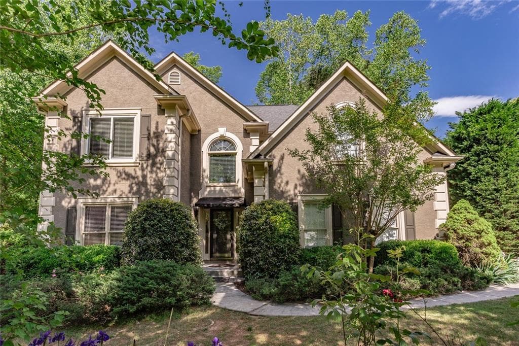 5 bedroom, 4 bathroom, 3,780 sq ft single family residence sold at 2153 Summerchase Drive, Woodstock, GA 30189