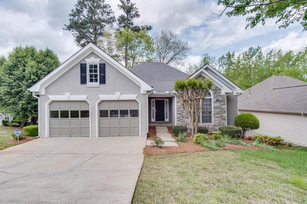 5 bedroom, 3 bathroom, 1,790 sq ft single family residence sold at 3439 Emily Place, Douglasville, GA 30135