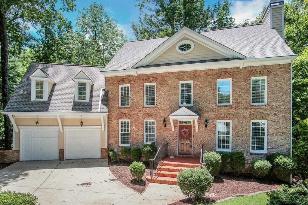 4 bedroom, 4 bathroom, 3,605 sq ft single family residence sold at 7045 AMBERLEIGH Way, Johns Creek, GA 30097