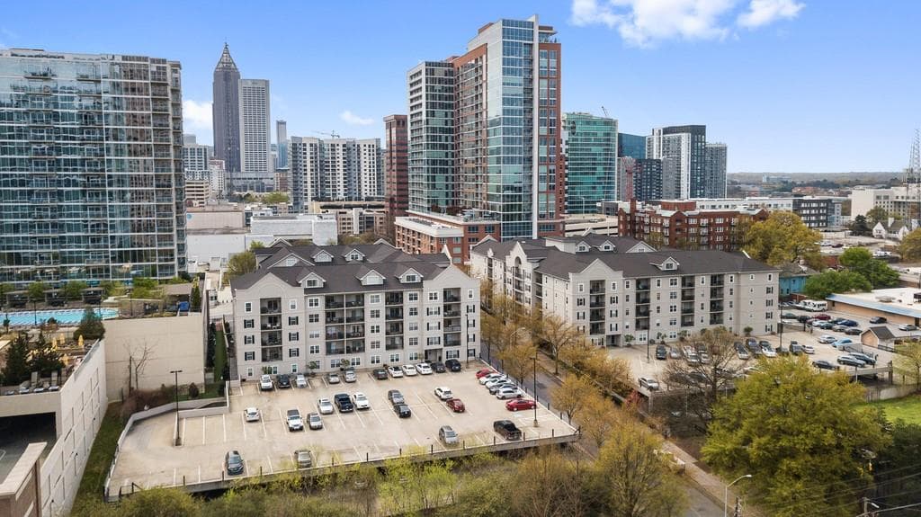 1074 PEACHTREE Walk B508, Atlanta, GA 30309 — most recent listing photo