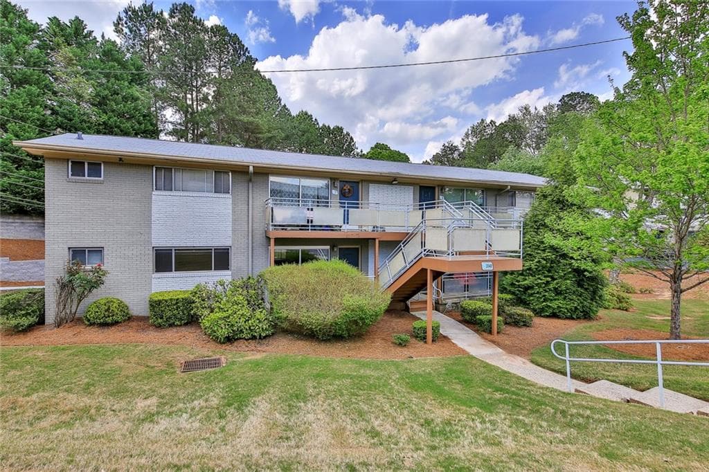 3048 Briarcliff Road 5, Atlanta, GA 30329 — most recent listing photo