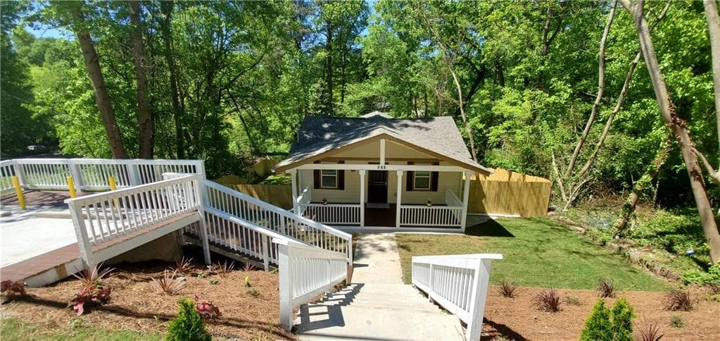 3 bedroom, 2 bathroom, 1,032 sq ft single family residence sold at 290 Wadley Street, Atlanta, GA 30314
