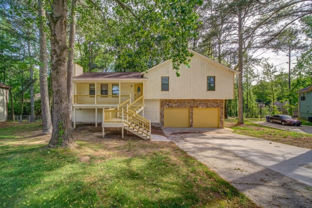 8947 Western Pines Drive, Douglasville, GA 30134 — most recent listing photo
