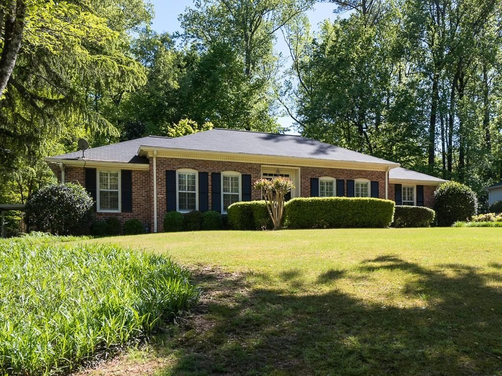 1847 Chancery Lane, Chamblee, GA 30341 — most recent listing photo