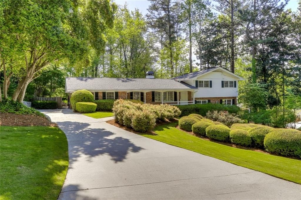 6345 Colewood Court, Sandy Springs, GA 30328 — most recent listing photo