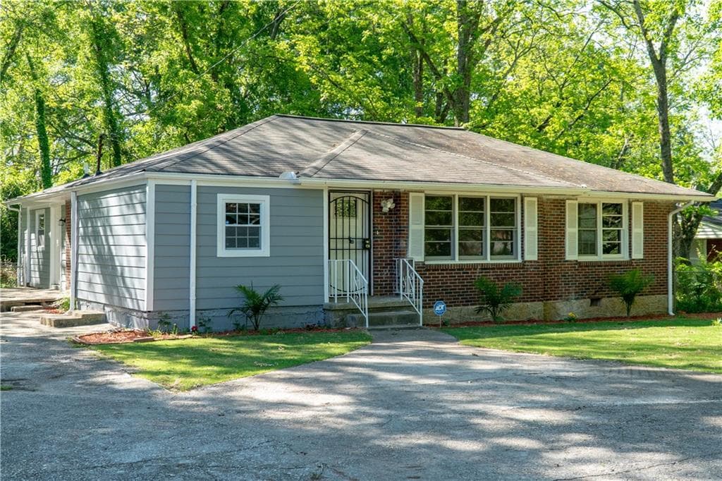 4 bedroom, 1 bathroom, 1,287 sq ft single family residence sold at 2626 Council Street, Lithonia, GA 30058
