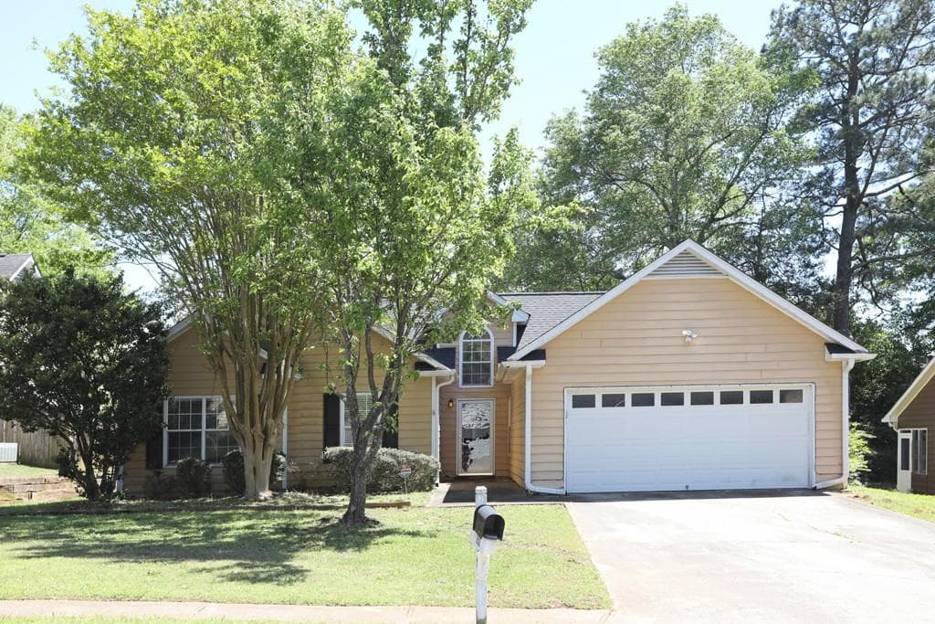 652 New England Way, Lawrenceville, GA 30046 — most recent listing photo