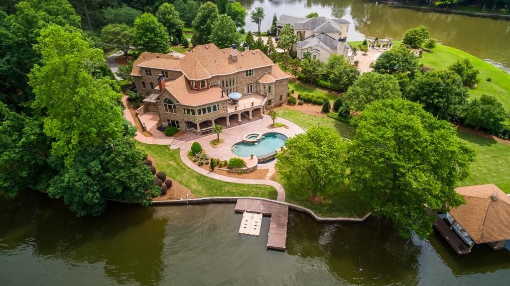 2418 Emerald Drive, Jonesboro, GA 30236 — most recent listing photo