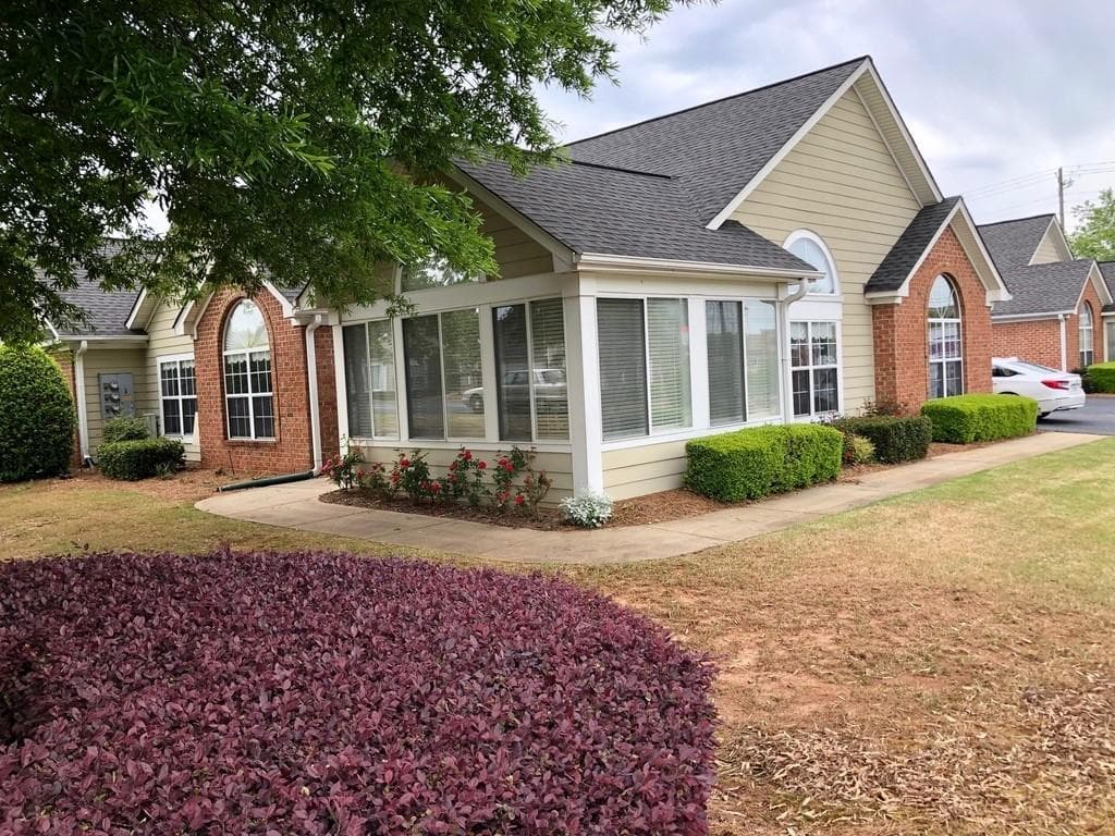 3 bedroom, 2 bathroom, 1,504 sq ft condominium sold at 4404 ORCHARD Trace, Roswell, GA 30076