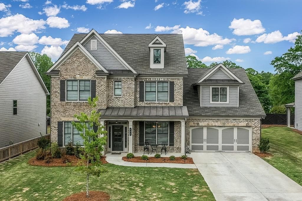 5 bedroom, 5 bathroom, 3,634 sq ft single family residence sold at 620 HUNTERS GROVE Court, Sugar Hill, GA 30518