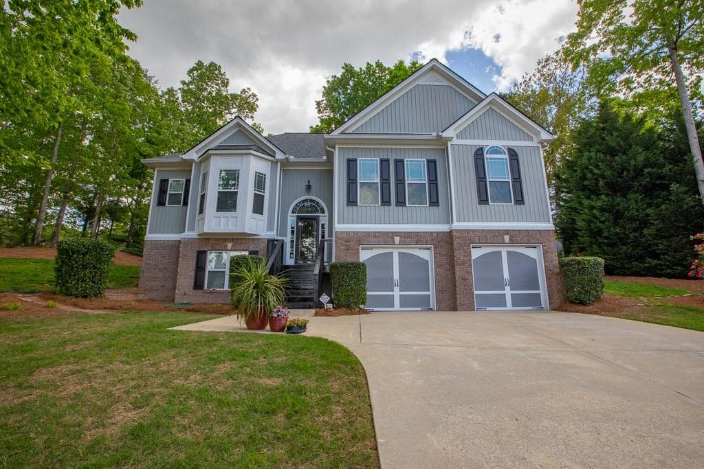 4202 Mountain Ridge Road, Gainesville, GA 30506 — most recent listing photo