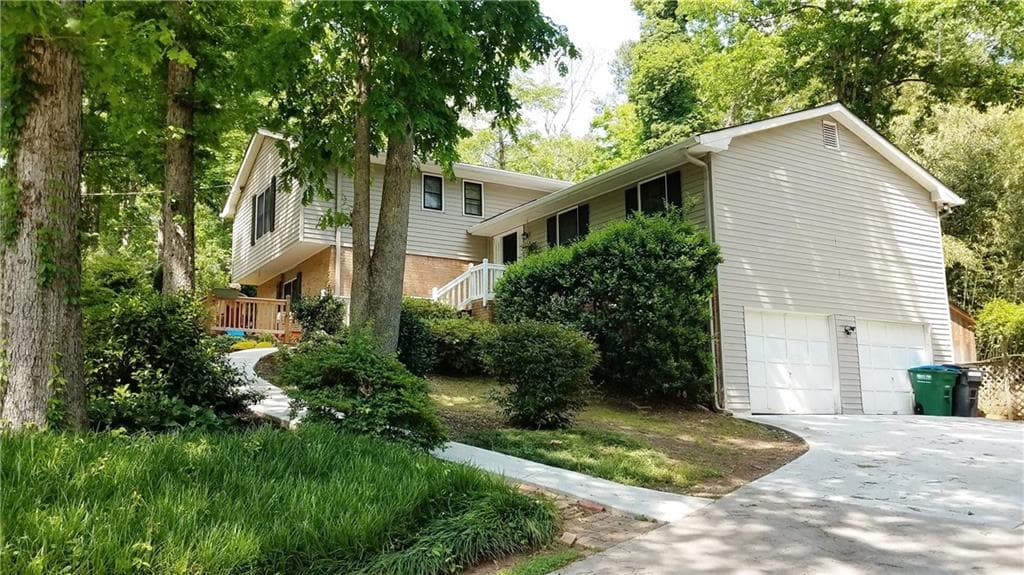 4726 Kellogg Drive, Lilburn, GA 30047 — most recent listing photo