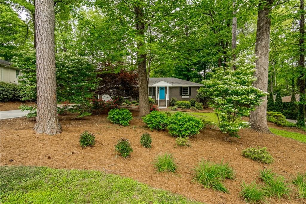 3 bedroom, 2 bathroom, 1,170 sq ft single family residence sold at 3480 LEE Street, Smyrna, GA 30080