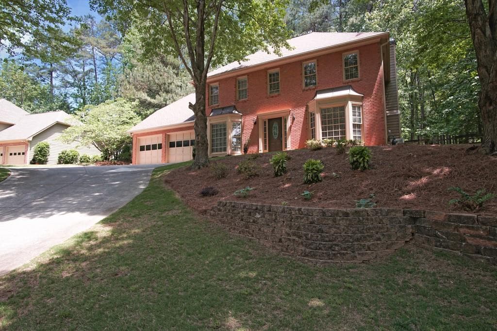 2060 Sanderlings Drive, Kennesaw, GA 30152 — most recent listing photo