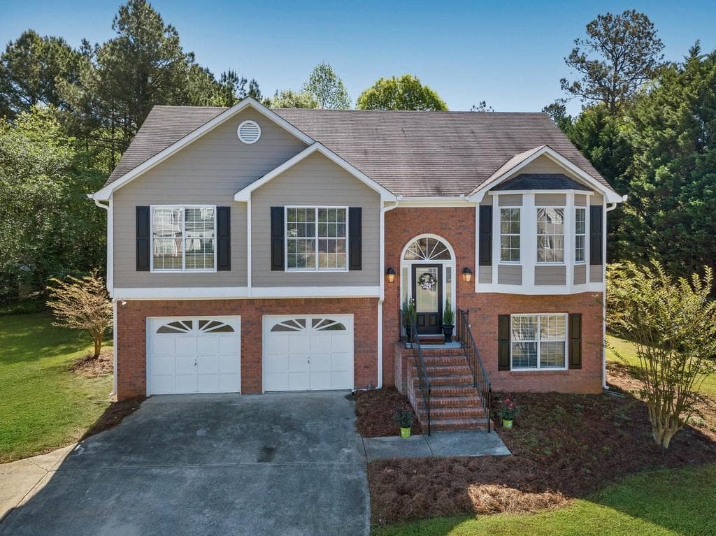 5535 Forest Falls Drive, Loganville, GA 30052 — most recent listing photo
