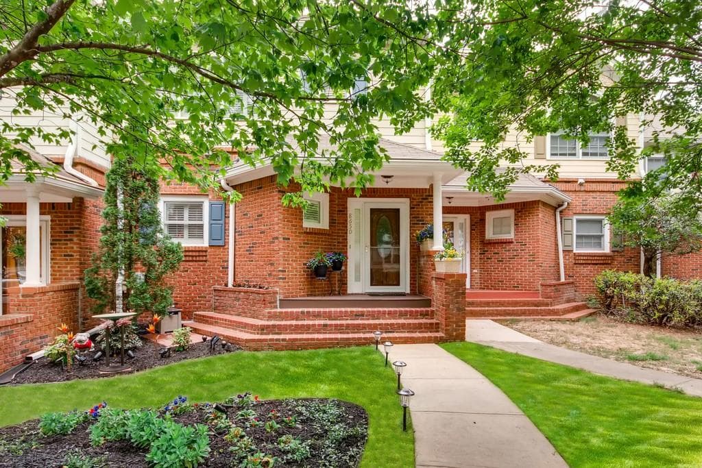 8650 Hope Mews Court, Sandy Springs, GA 30350 — most recent listing photo