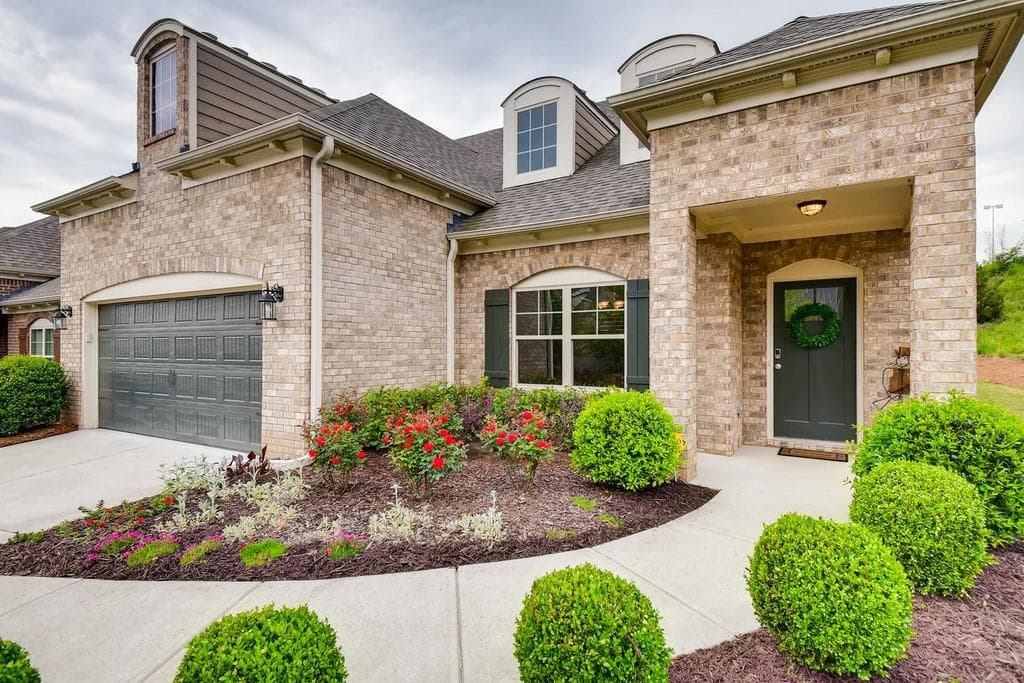 225 Freelon Lane, Woodstock, GA 30188 — most recent listing photo