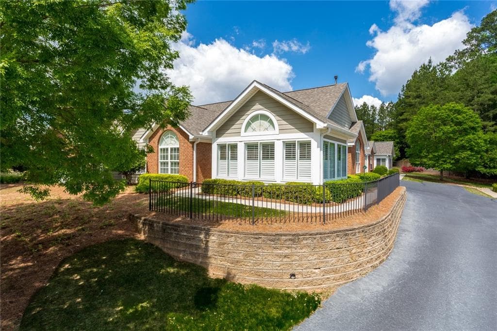 3 bedroom, 2 bathroom, 1,479 sq ft condominium sold at 3050 Orchard Ridge Circle, Duluth, GA 30096