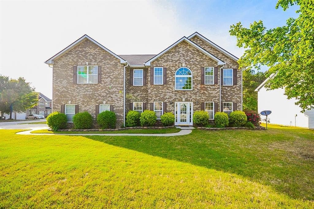 18 Dynasty Drive, Fairburn, GA 30213 — most recent listing photo