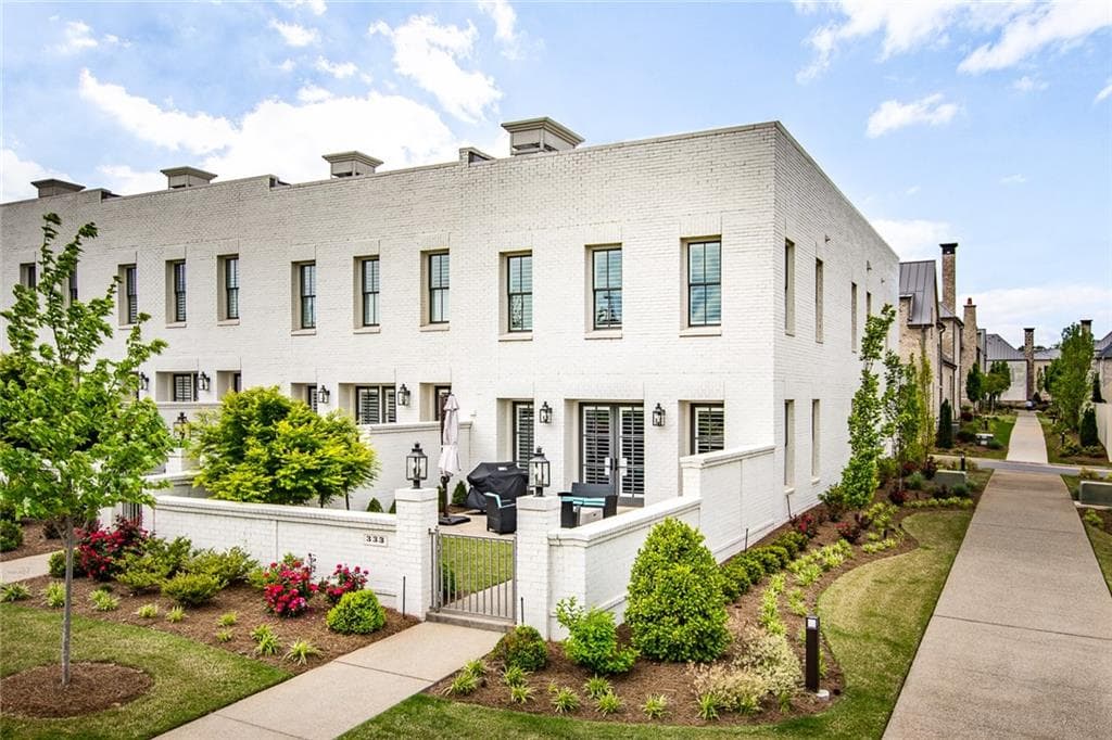 333 S Esplanade, Alpharetta, GA 30009 — most recent listing photo