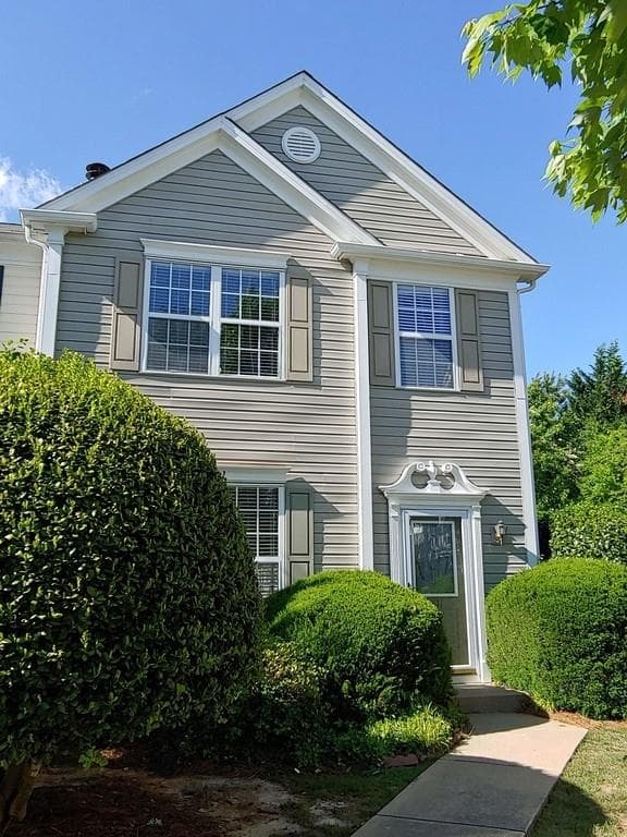 2711 Ashleigh Lane, Alpharetta, GA 30004 — most recent listing photo
