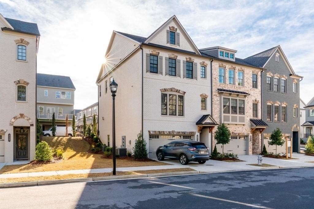 2505 Skyland Drive 46, Brookhaven, GA 30319 — most recent listing photo