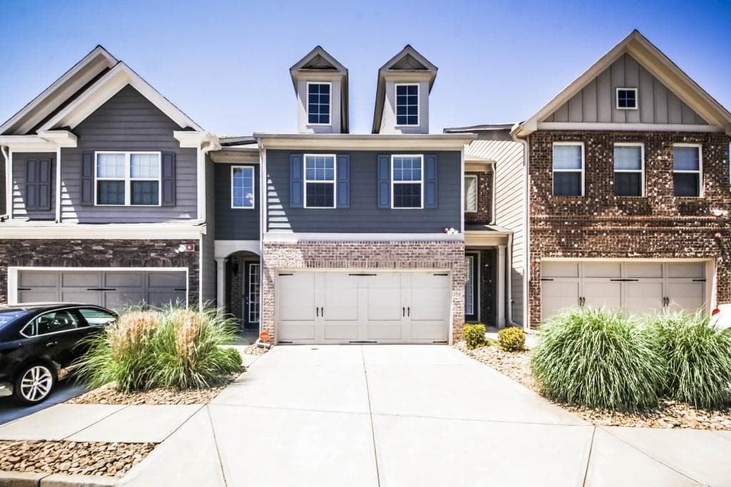 3317 Desoto Road, Snellville, GA 30078 — most recent listing photo