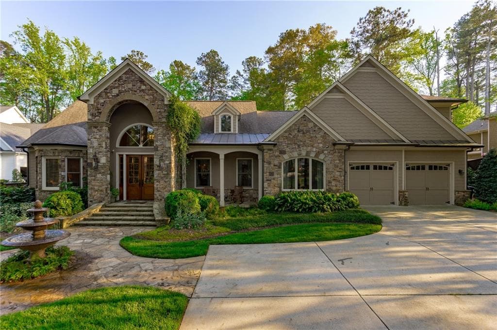 715 Glenairy Drive, Sandy Springs, GA 30328 — most recent listing photo
