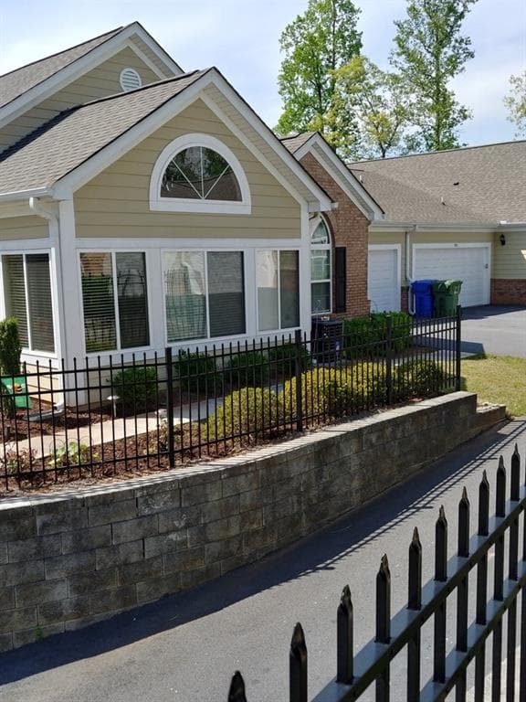 2 bedroom, 2 bathroom condominium sold at 901 CASCADE PARK Drive, Atlanta, GA 30331