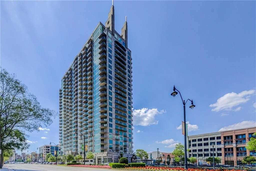 2 bedroom, 2 bathroom, 1,067 sq ft condominium sold at 361 17th Street 2324, Atlanta, GA 30363