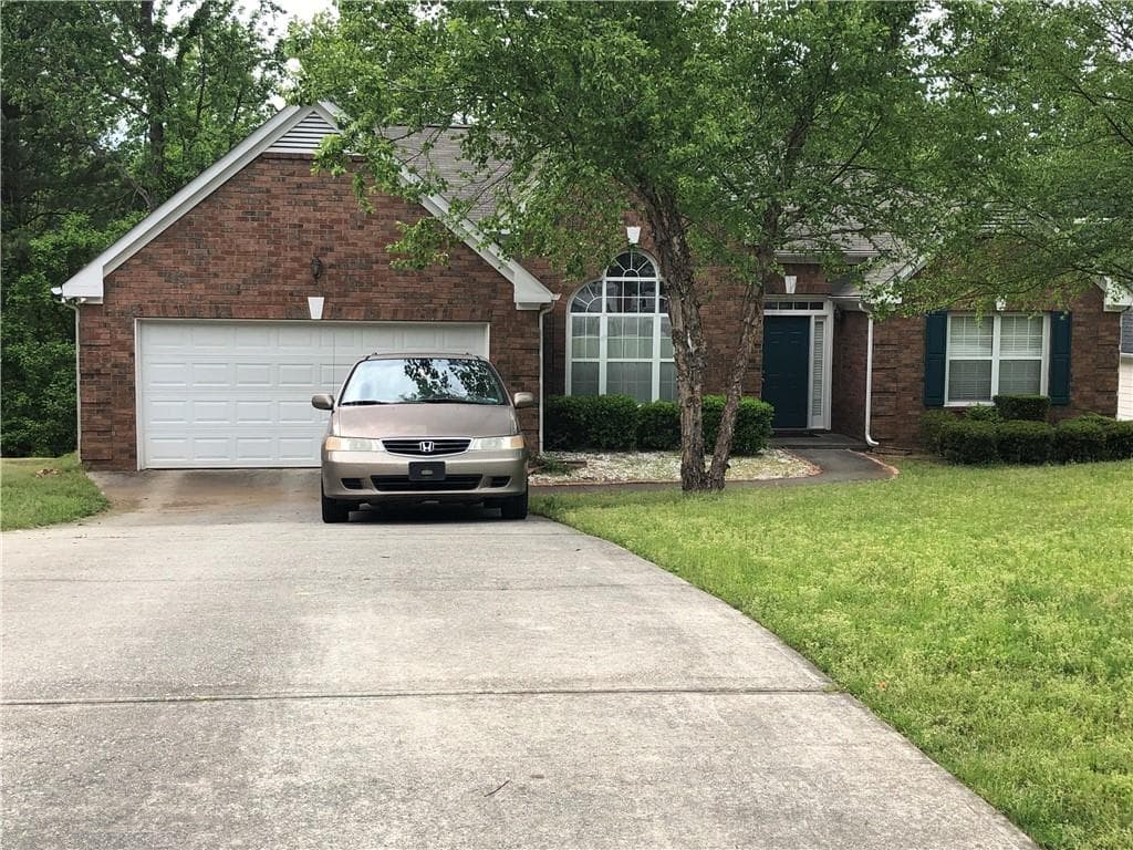 2084 Riverlanding Circle, Lawrenceville, GA 30046 — most recent listing photo