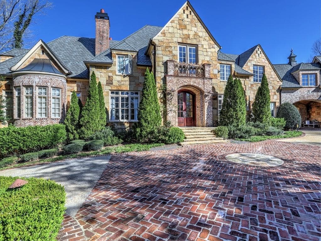 4131 Thunderbird Drive, Marietta, GA 30067 — most recent listing photo