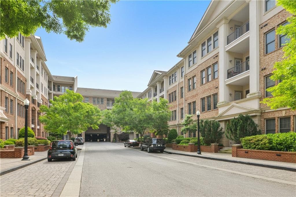 3621 Vinings Slope 1231, Atlanta, GA 30339 — most recent listing photo