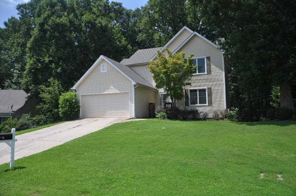 7084 VALLEY FORGE Drive, Flowery Branch, GA 30542 — most recent listing photo