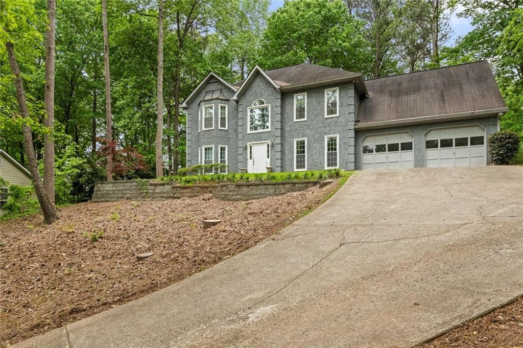 3 bedroom, 3 bathroom, 2,152 sq ft single family residence sold at 5184 Valley Tarn, Acworth, GA 30102