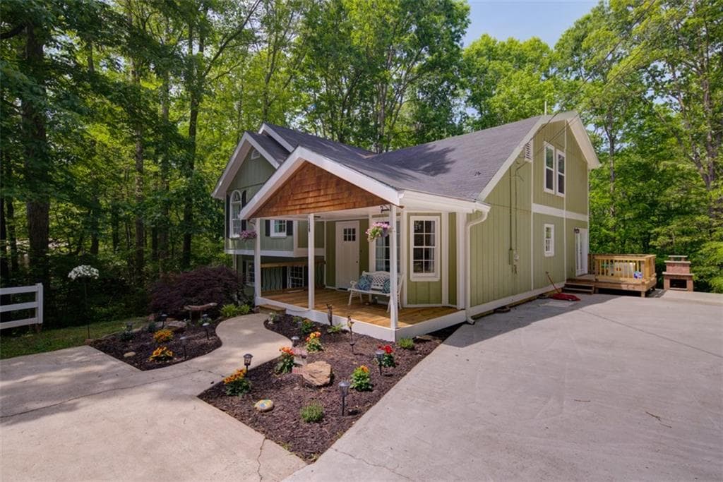 150 Silver Fox Drive, Dawsonville, GA 30534 — most recent listing photo