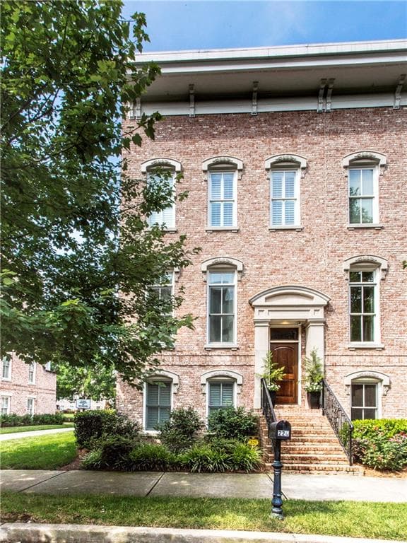220 Montag Circle, Atlanta, GA 30307 — most recent listing photo