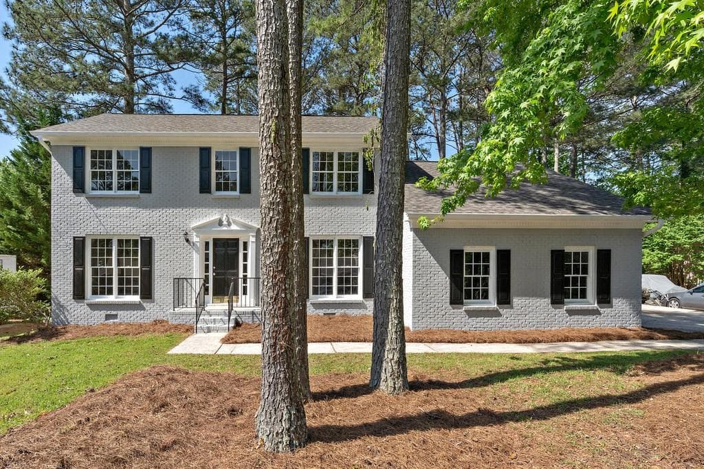 4 bedroom, 3 bathroom, 2,452 sq ft single family residence sold at 2157 LUNCEFORD Lane, Lilburn, GA 30047