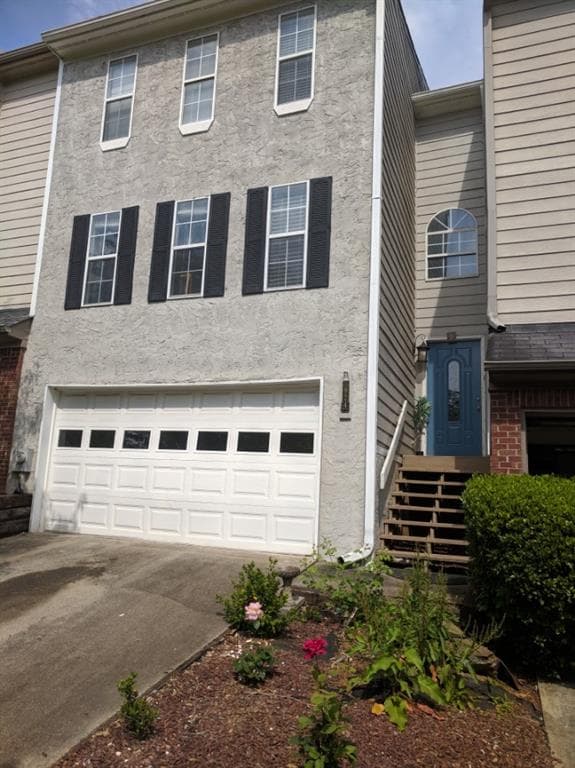 924 Edgewater Circle 924, Marietta, GA 30062 — most recent listing photo