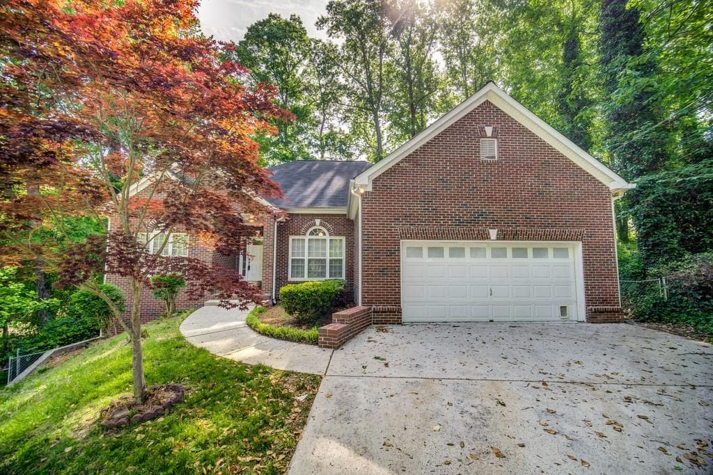 1058 Clifton Circle, Smyrna, GA 30080 — most recent listing photo