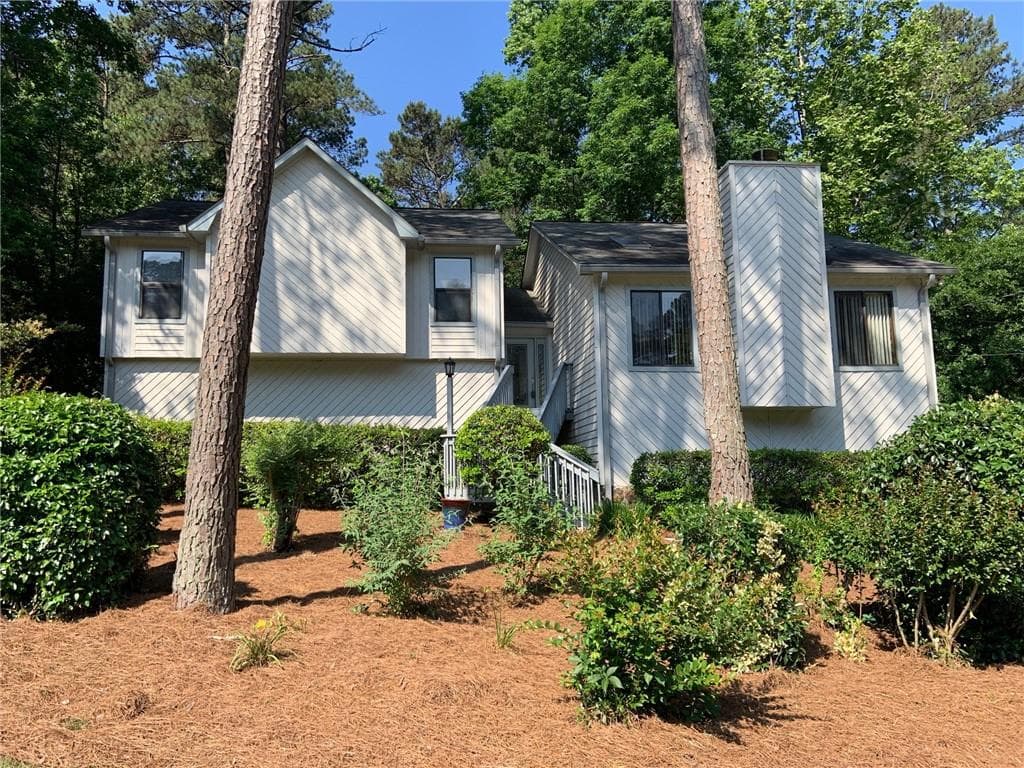 1231 Hollytree Lane, Snellville, GA 30078 — most recent listing photo
