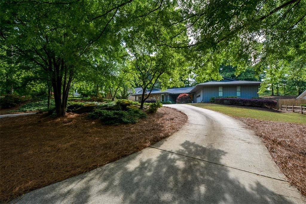 775 FAIRFIELD Drive, Marietta, GA 30068 — most recent listing photo