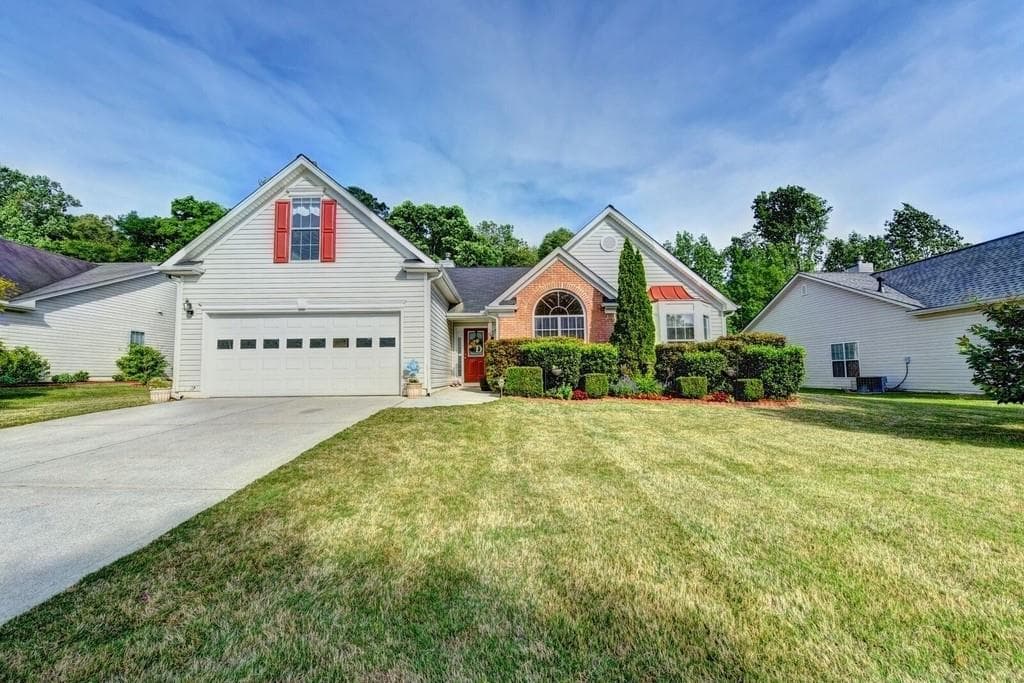 3 bedroom, 2 bathroom, 2,508 sq ft single family residence sold at 1935 Charleston Oak Circle, Lawrenceville, GA 30043