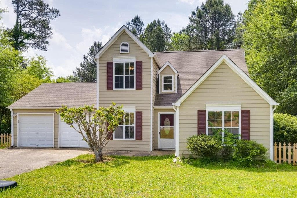 3 bedroom, 2 bathroom, 1,316 sq ft single family residence sold at 503 E Lake Court, Woodstock, GA 30188