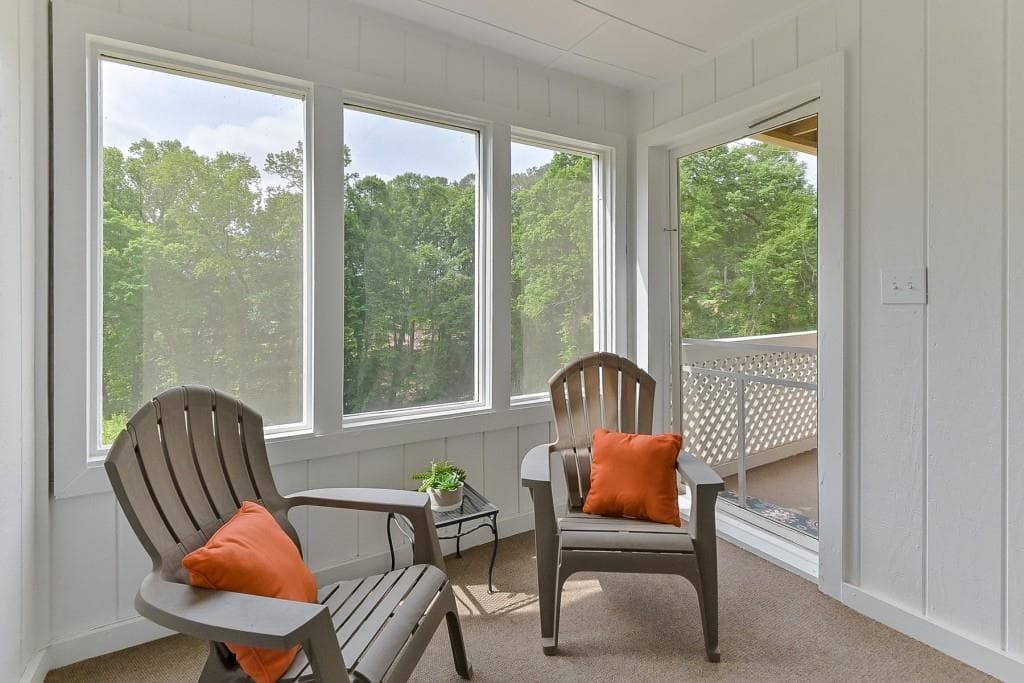 1 bedroom, 1 bathroom, 1,092 sq ft condominium sold at 4120 Riverlook Parkway 103, Marietta, GA 30067