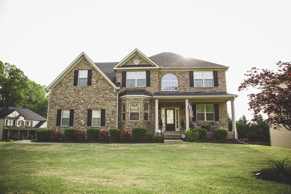5 bedroom, 3 bathroom, 3,416 sq ft single family residence sold at 5565 VICKERY Circle, Cumming, GA 30040