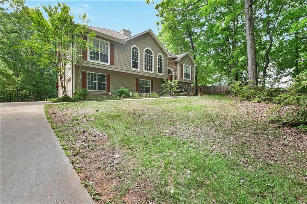 4 bedroom, 3 bathroom, 2,150 sq ft single family residence sold at 6857 Alexander Parkway, Douglasville, GA 30135