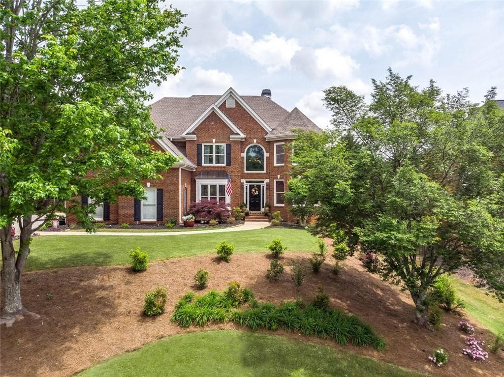 6 bedroom, 5 bathroom, 5,620 sq ft single family residence sold at 6625 Stillmeadow Drive, Cumming, GA 30040