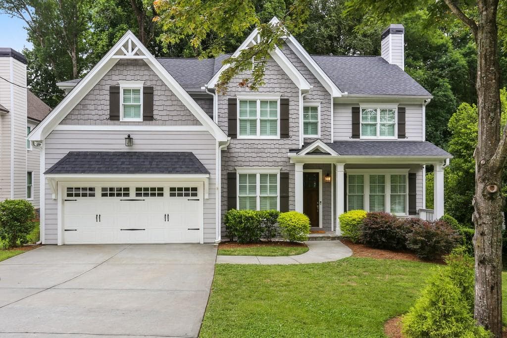 5 bedroom, 5 bathroom, 3,500 sq ft single family residence sold at 2585 Drew Valley Road, Brookhaven, GA 30319